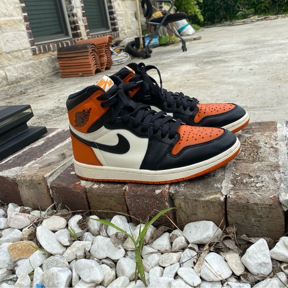 Shattered backboard Jordan 1's (sz7) - Picture 2 of 2